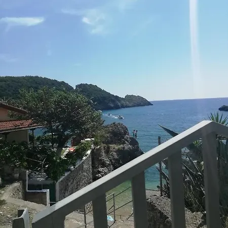 아파트 Dimitris *